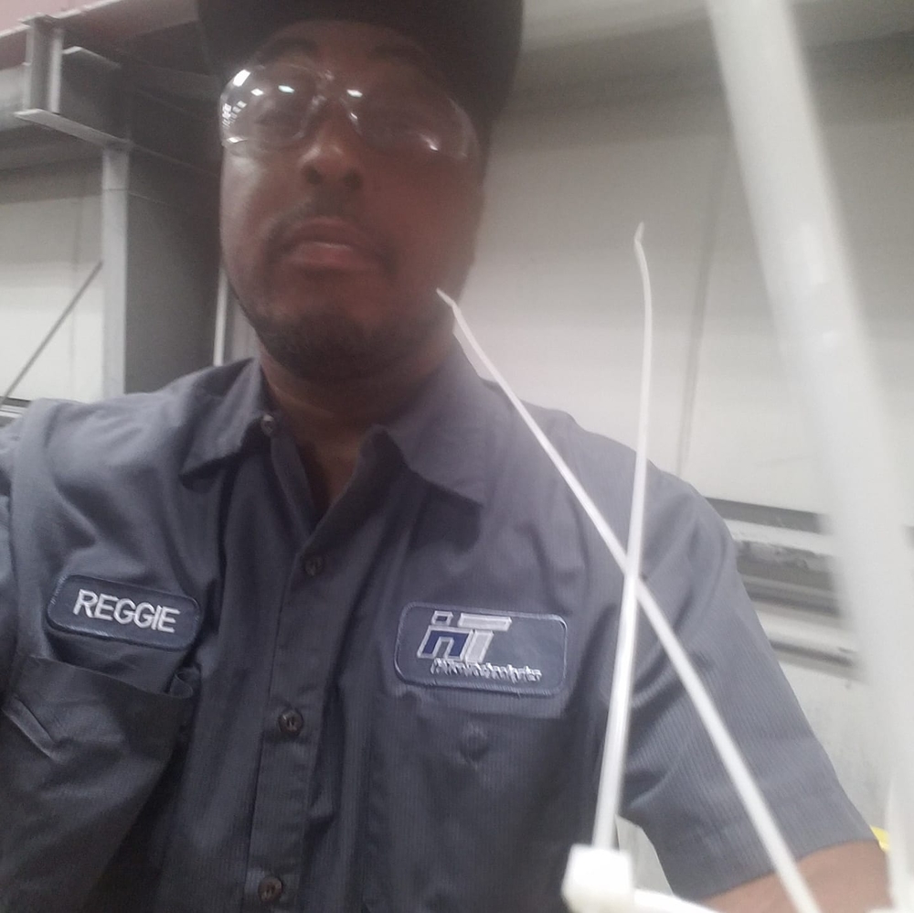 Meet your Posher, Reggie